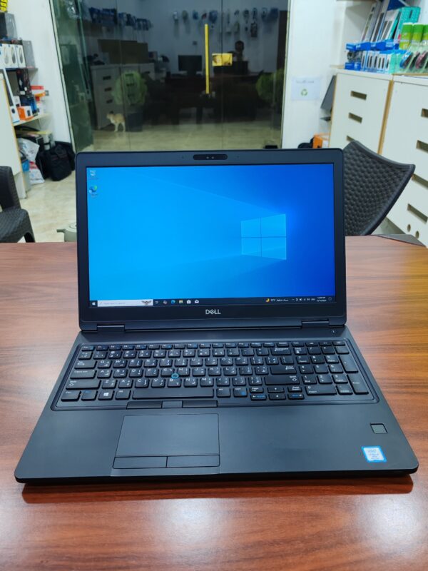 Dell Latitude 5590